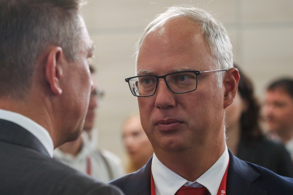Russian Direct Investment Fund CEO Kirill Dmitriev at a session titled "A Leap Forward in Energy: Efficiency, Innovation, Environmental Sustainability" as part of the 2019 Eastern Economic Forum. Photo by Sergei Malgavko / TASS