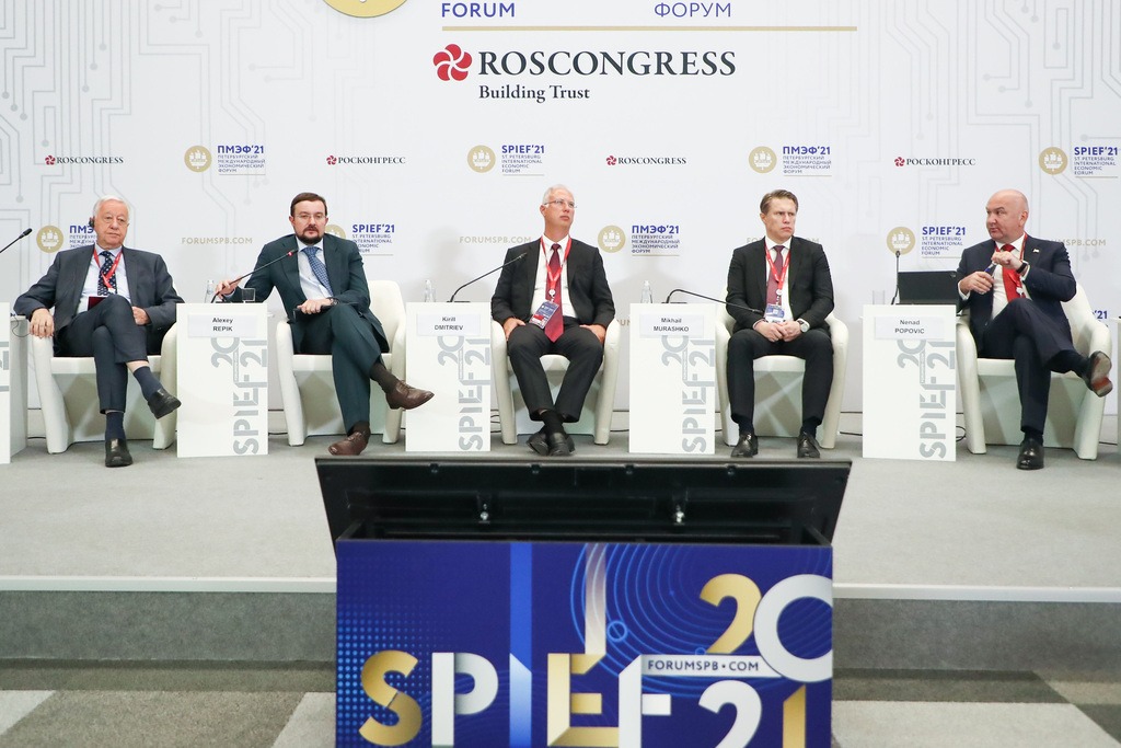 K. Dmitriev took part in session Fighting Infections-Future Risks